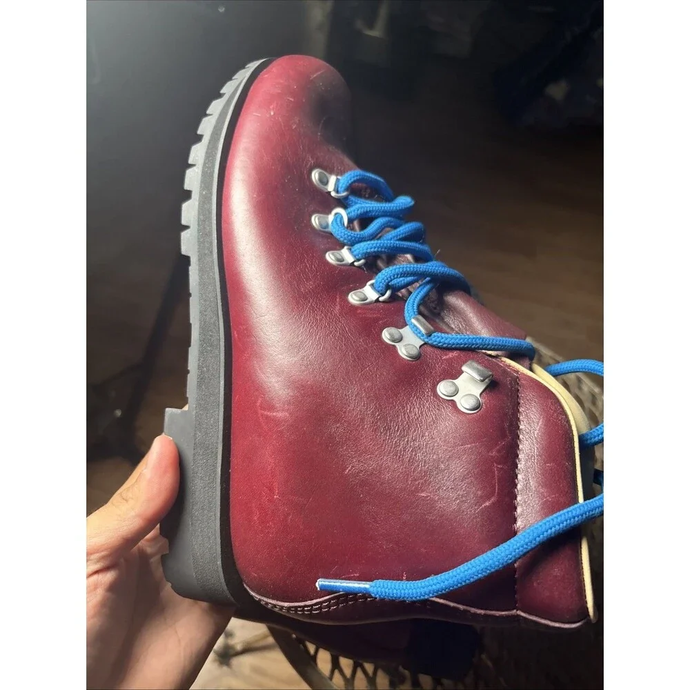VTG Merrell Wilderness Mountaineering Brown Boots Womens Size 8.5 Oxblood